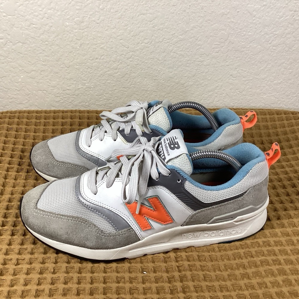 New Balance 997H Mens Size 9 Grey Dark Mango CM997HAG Suede Sneakers Shoes